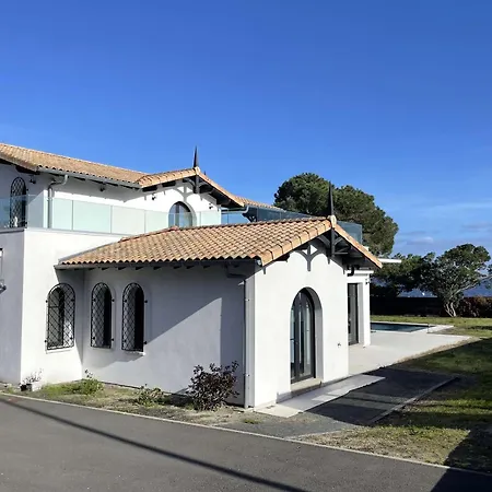 12 Pers Avec Piscine Chauffee Et Vue Exceptionnelle, Premiere Ligne Bassin D'arcachon - Fr-1-736-32 Willa *